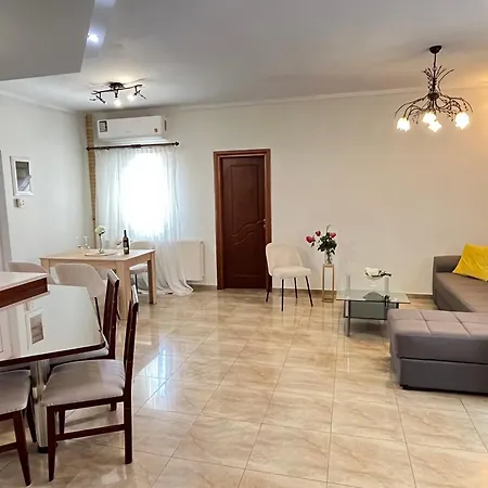 Будинок відпочинку Hermes Casa *